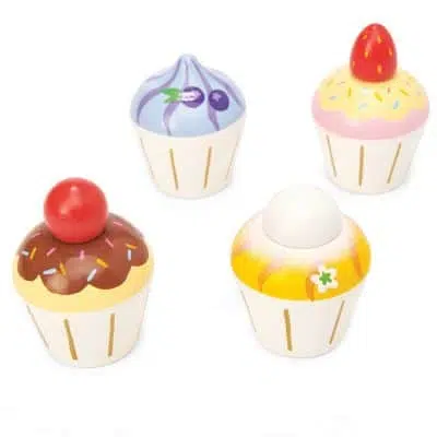 TV331-Cupcakes-Cake-Strawberry-Chocolate-Wooden-Toy2_1296x1296