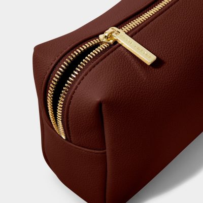 klb3005 Katie Loxton Secret Message Make Up Bag 'Make Today Magical' in Cacao
