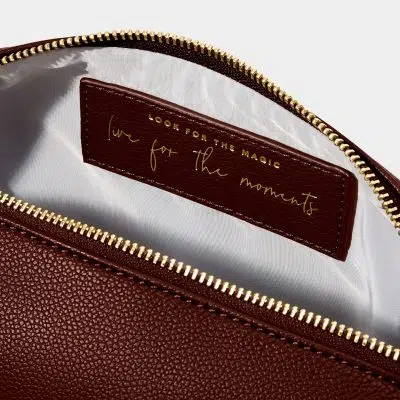 klb3008 Katie Loxton Secret Message Wash Bag 'Look For The Magic Live For The Moments' in Cacao