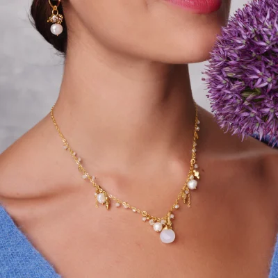 Ashiana Olive White Necklace lifestyle image