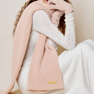 Katie Loxton Knitted Scarf in Nude Pink