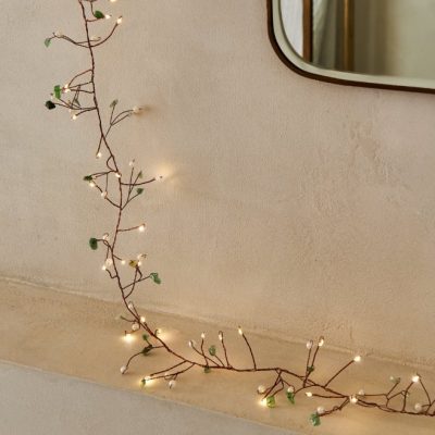 Lightstyle Green Gems & Pearls LED garland detail