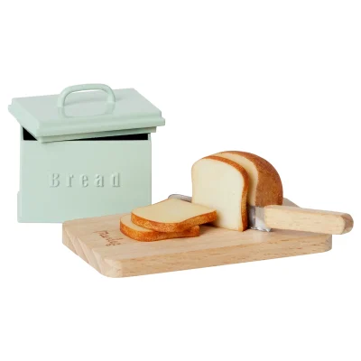 Maileg Bread box with utensils