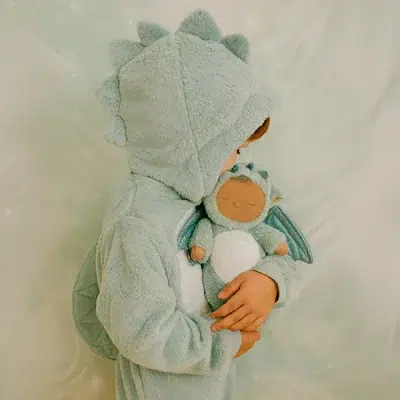 Olli Ella Cozy Dinkum Dragon - Ash - Green lifestyle