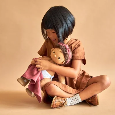 Olli Ella Dinkum Doll - Sprout cameo