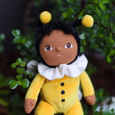 Olli Ella Dinky Dinkums Backyard Buddies - Billie Bumblebee in the garden