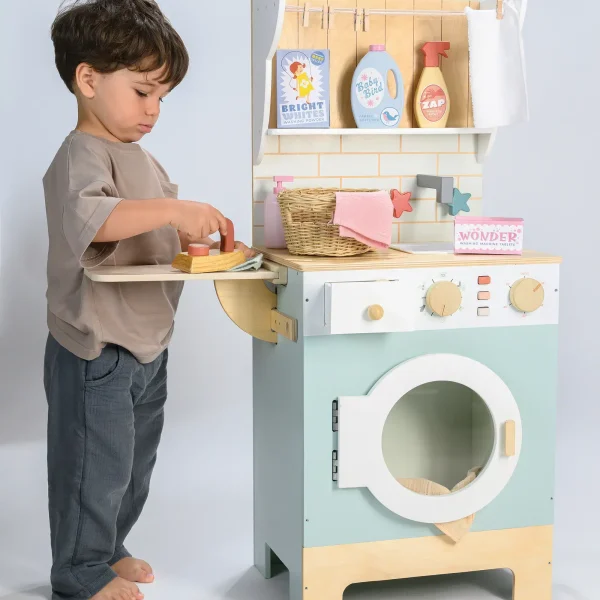 Alternative view of Tender Leaf Toys Laundrette
