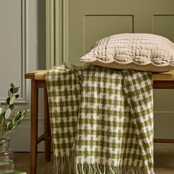 Laura Ashley Knapton Throw Olive Green 130x170cm cameo