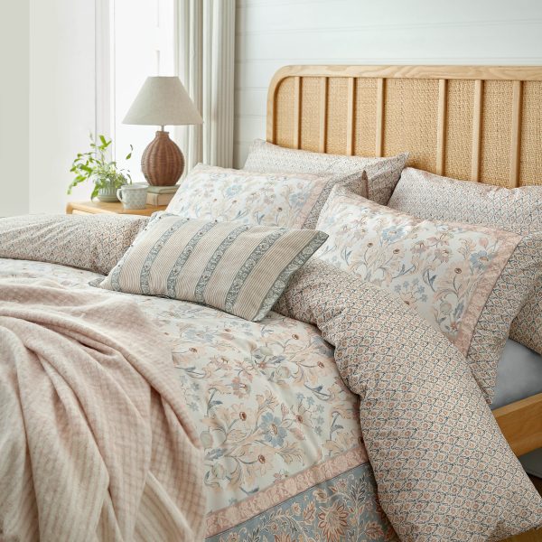 Laura Ashley Semington Dusty Pink Reversable Bedding Set cameo