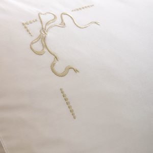 Heritage Royal Palaces Bow Embroidery White Natural Bedding Set embroidery detail