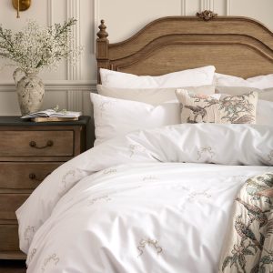 Heritage Royal Palaces Bow Embroidery White Natural Bedding Set main