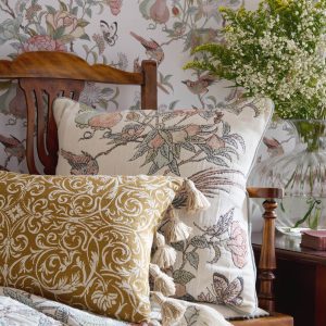 Heritage Royal Palaces Hampton Jaquard Multi Cushion 45 x 45cm lifestyle