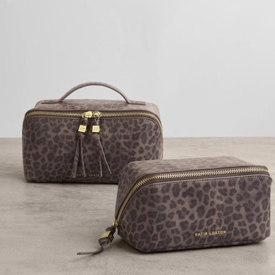 Katie Loxton Soho Medium Make Up / Wash Bag | Leopard