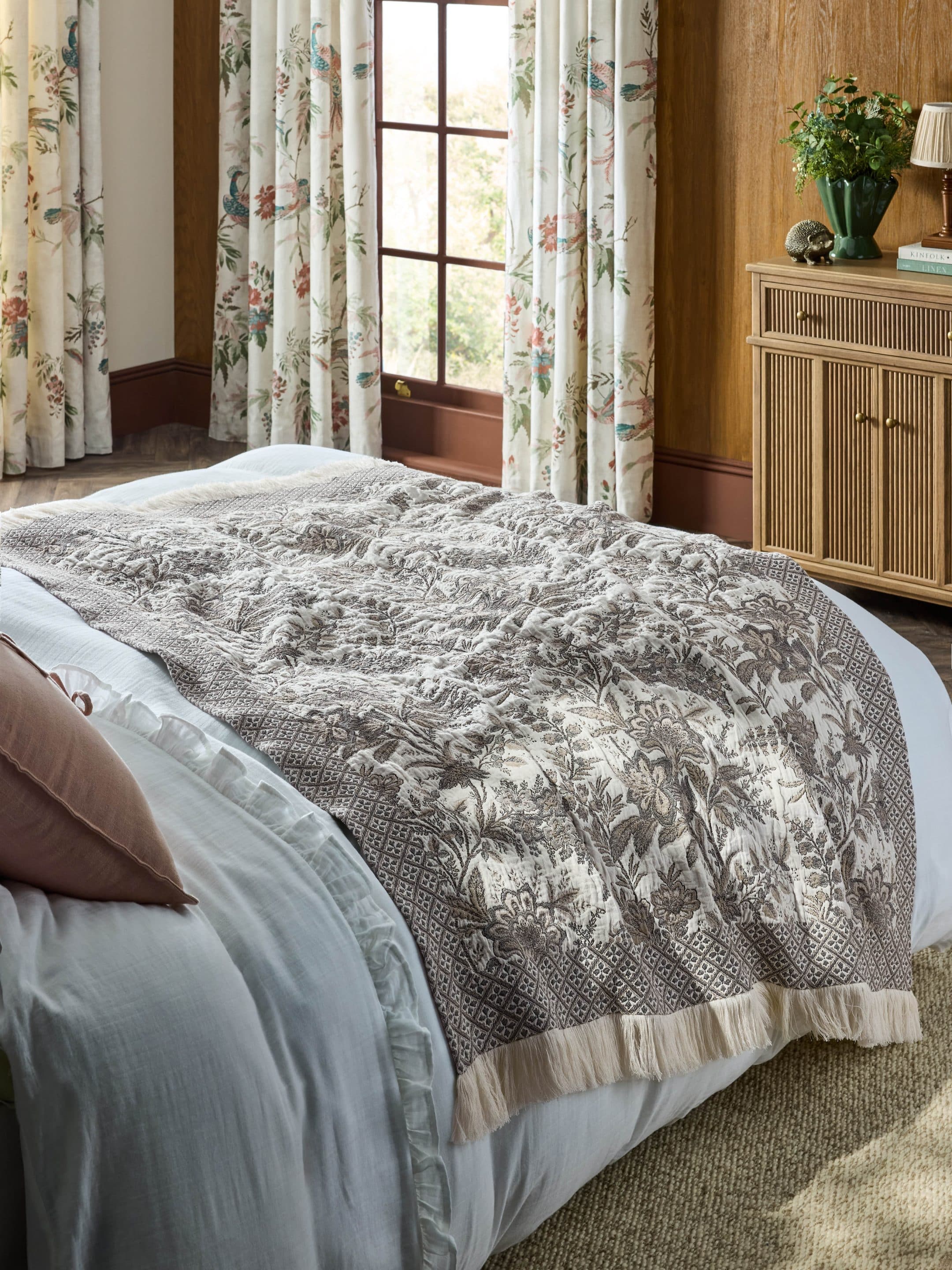 Laura Ashley Malbrook Jacquard Truffle 120cm x 170cm - Image 6