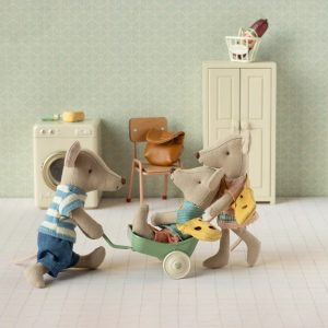 Maileg Little sister mouse with bag