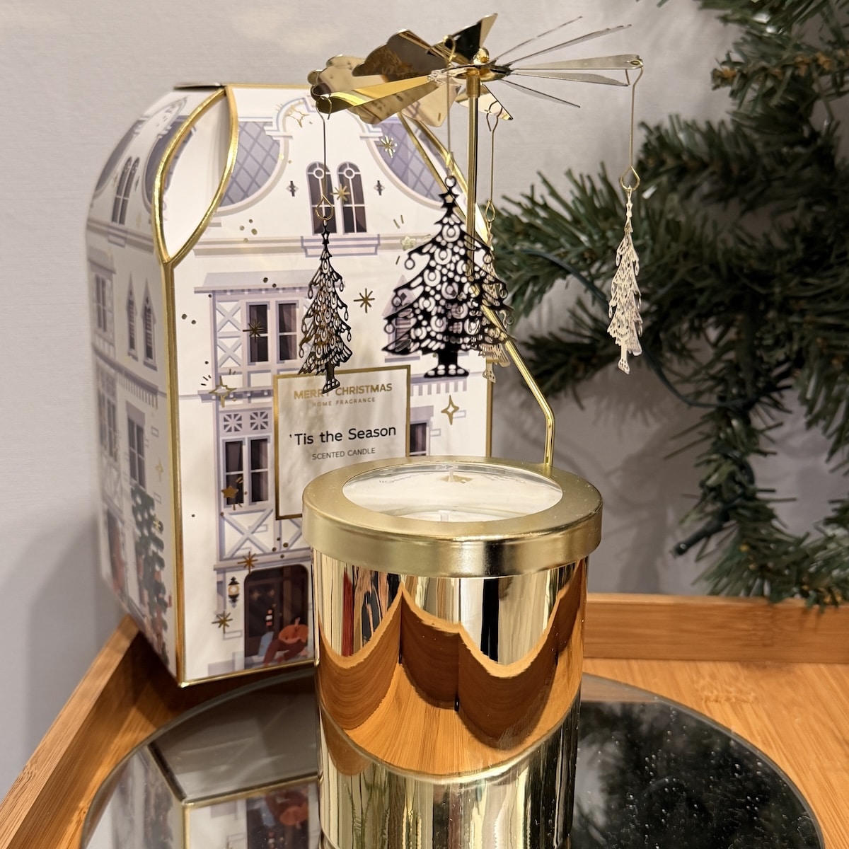Tis The Season Candle - Gift boxed