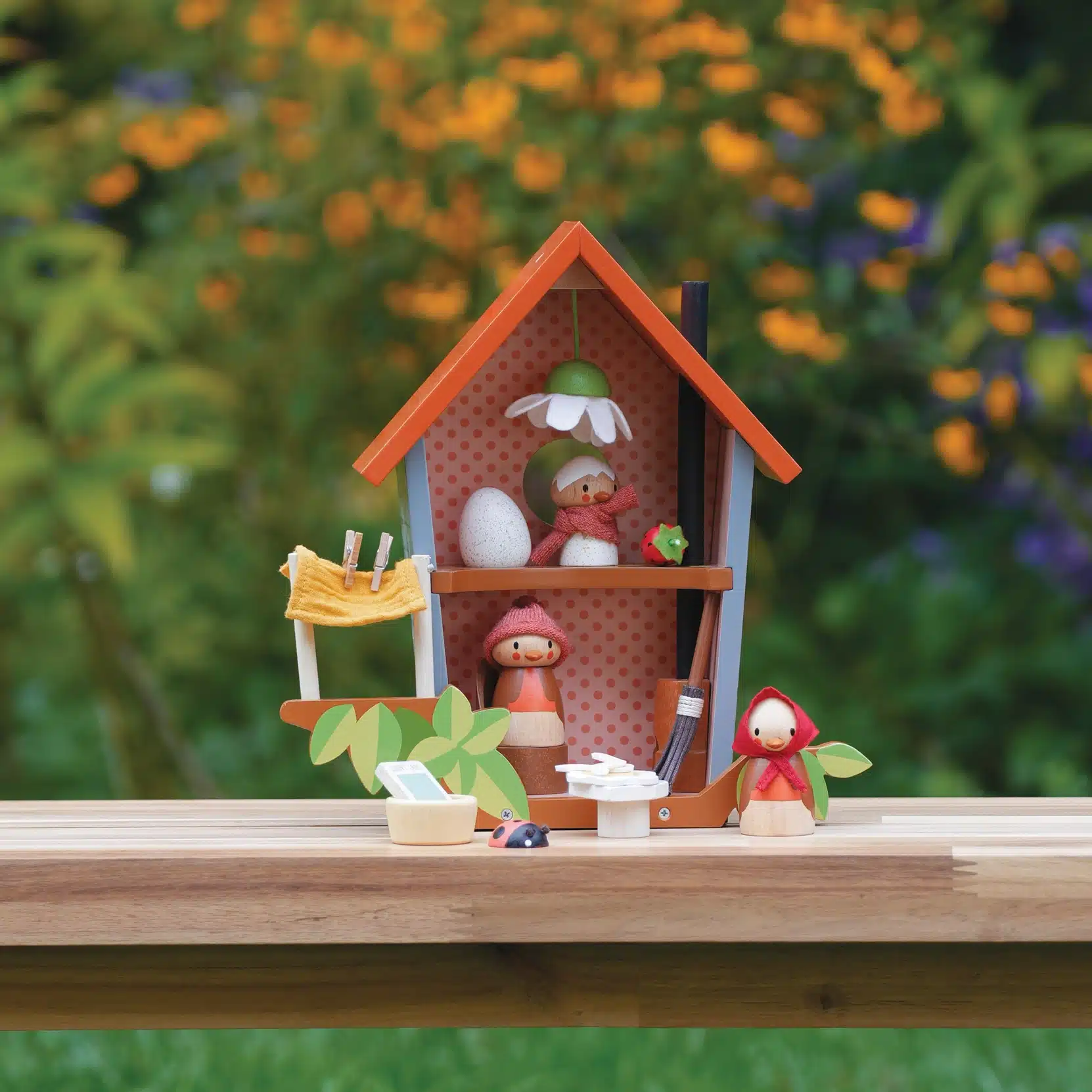 Tender Leaf Merrywood Tales Robin's Nest Box