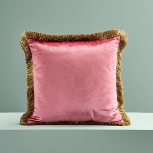 Alternative view of WERNS® Cushion with fringes Toucan & Monstera